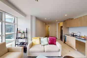 E1105/160 Victoria Street, Te Aro