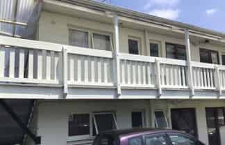 4/651 Grey Street, Hamilton East