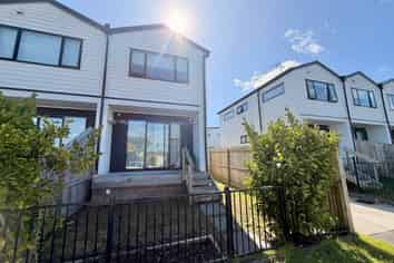 3/11 Mareth Street, Panmure