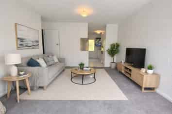 3/767 Beach Road , Browns Bay