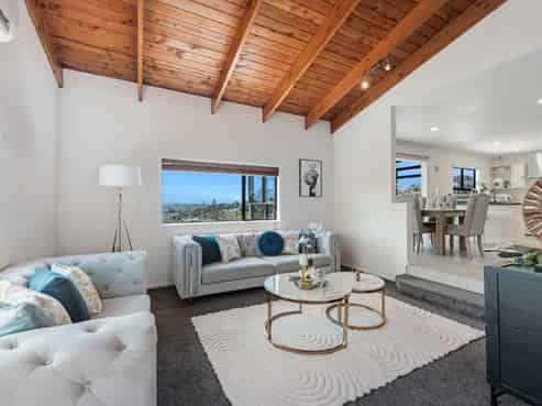 9A Stephen Lysnar Place, Hillsborough