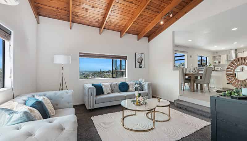 9A Stephen Lysnar Place, Hillsborough