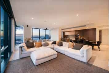 5203/10 Commerce Street, Auckland Central