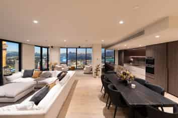 5203/10 Commerce Street, Auckland Central