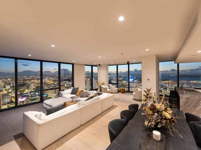 5203/10 Commerce Street, Auckland Central