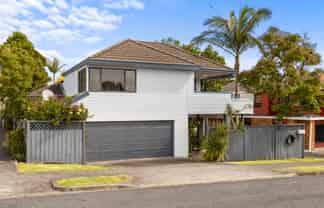 1/43 Devon Road, Bucklands Beach