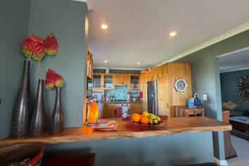 24 Surf Road, Stanmore Bay