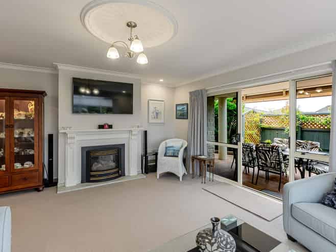 91 Realm Drive, Paraparaumu