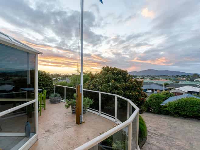 91 Realm Drive, Paraparaumu