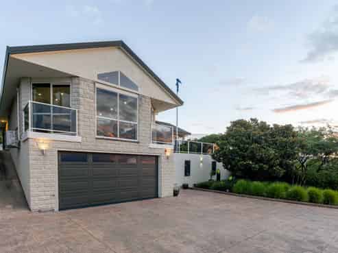 91 Realm Drive, Paraparaumu