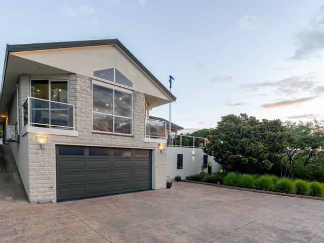 91 Realm Drive, Paraparaumu