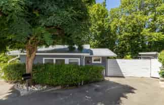 3a Bay View Road, Bluff Hill