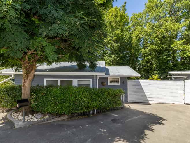 3a Bay View Road, Bluff Hill