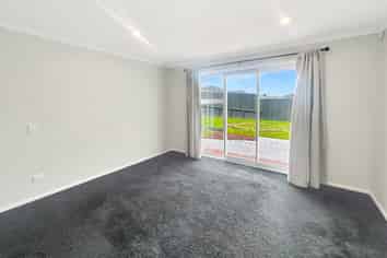 9 Mediterranean Grove, Fitzherbert