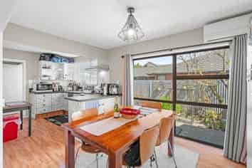 2/41 Picton Avenue, Riccarton