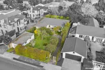 55 Williamson Avenue, Belmont