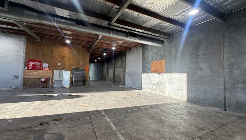 309  Avenue Road East, Hastings