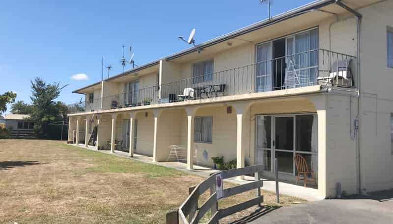 4/11 North Street, Palmerston North