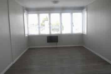 13 Lloyd Ave, Mount Albert