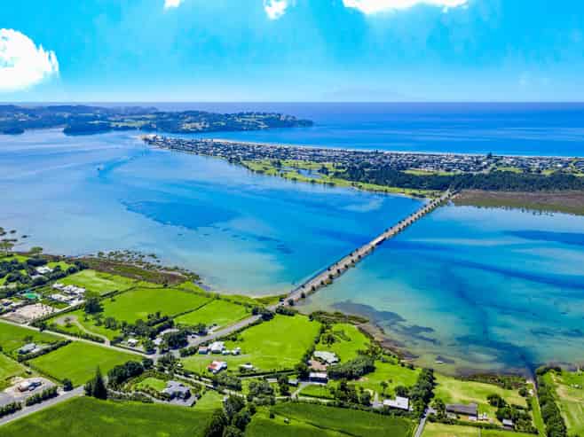 328 Omaha Flats Road, Omaha