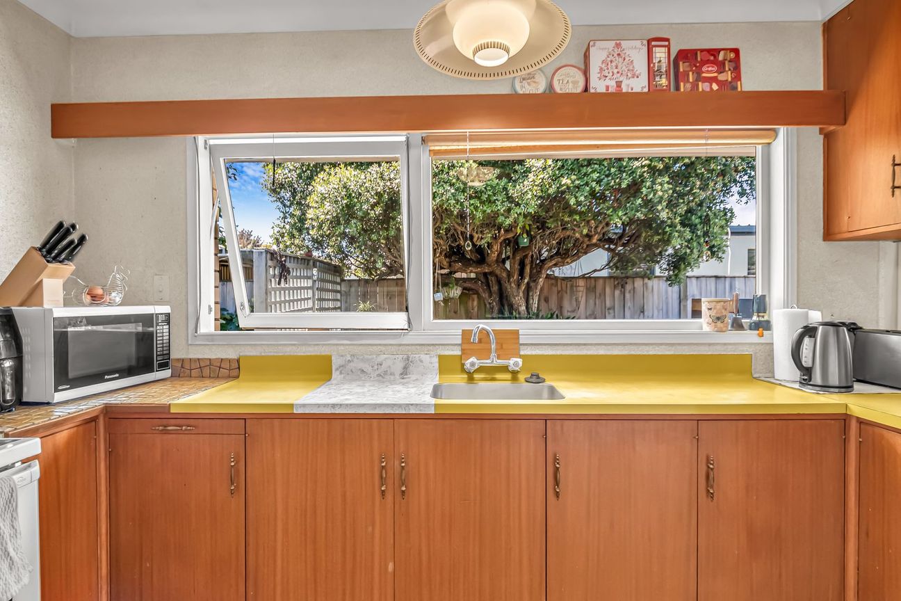 First Time on the Market in 40 Years! - Vista 4
