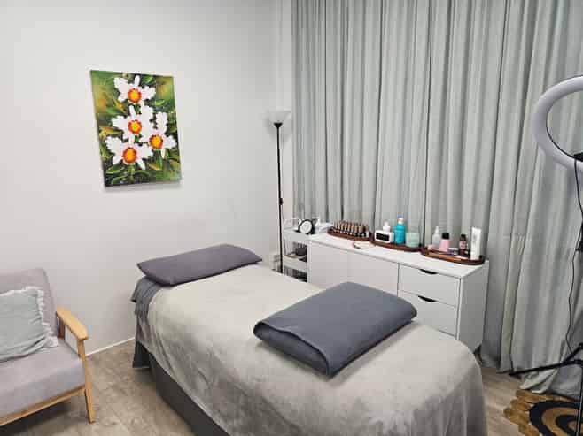 Beauty Salon or Offices for Lease