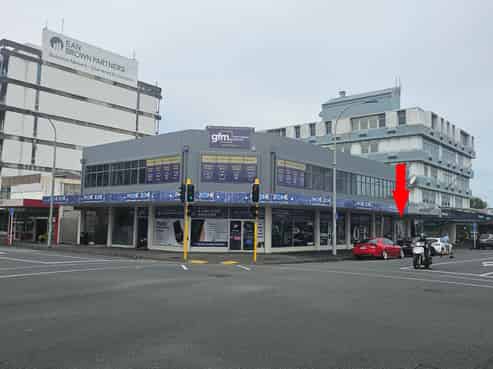 Beauty Salon or Offices for Lease