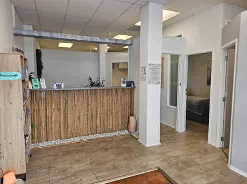 Beauty Salon or Offices for Lease