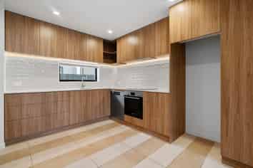 2/37 Diamond Avenue, Spreydon