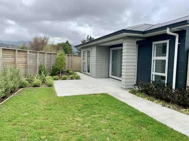 1 Grovedale Square, Wainuiomata