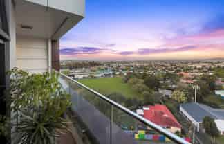 808/6 Waikumete Road, Glen Eden