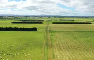 401 Spar Bush School Road, Spar Bush