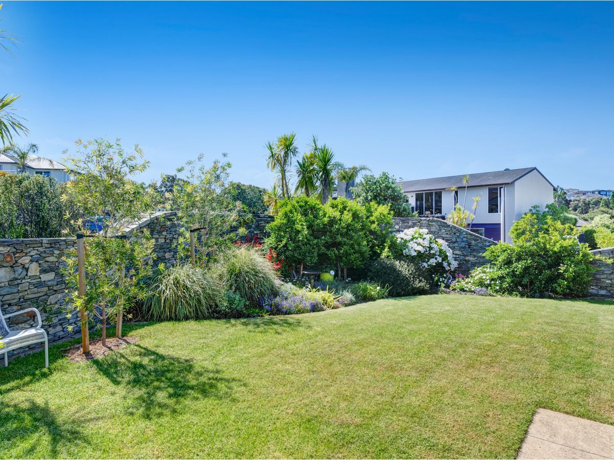 57 The Ritz, Orewa, Rodney, Auckland - Photo 2