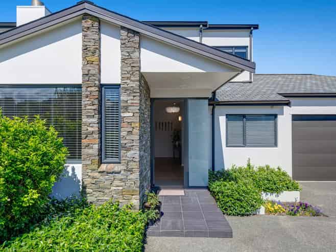 57 The Ritz, Orewa