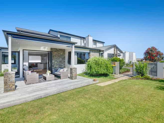 57 The Ritz, Orewa