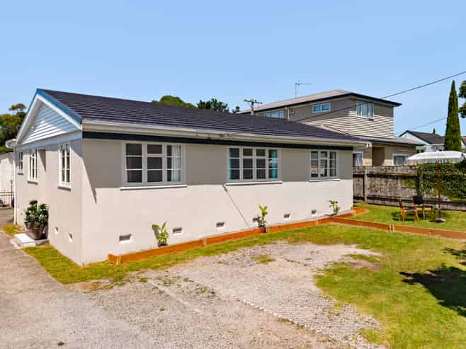 36A Fruitvale Road, New Lynn