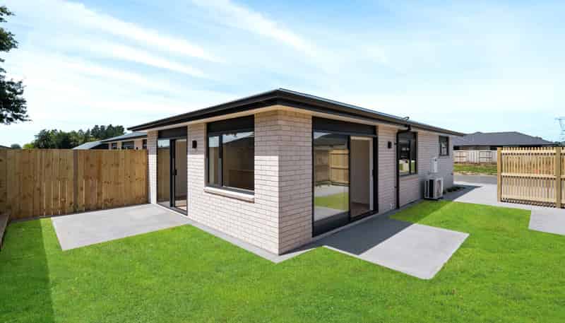 2/9D Keri Rua Road, Cambridge