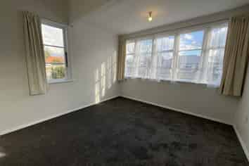 49 Ihle Street, Roslyn