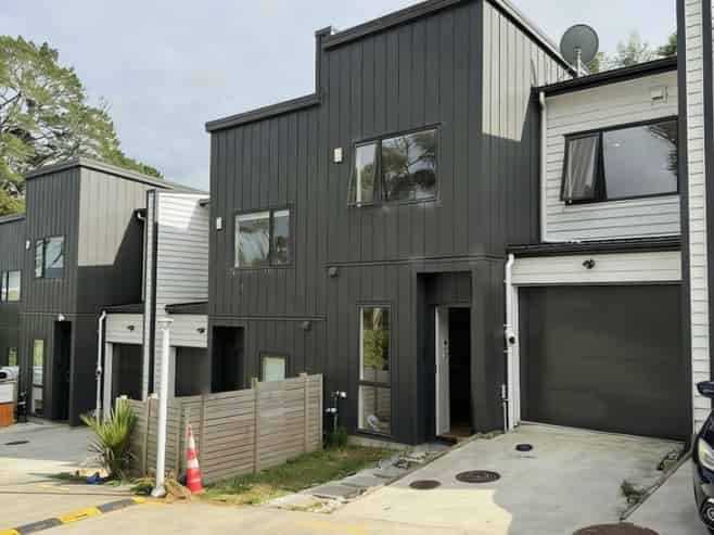 32 Korokio Lane, Henderson