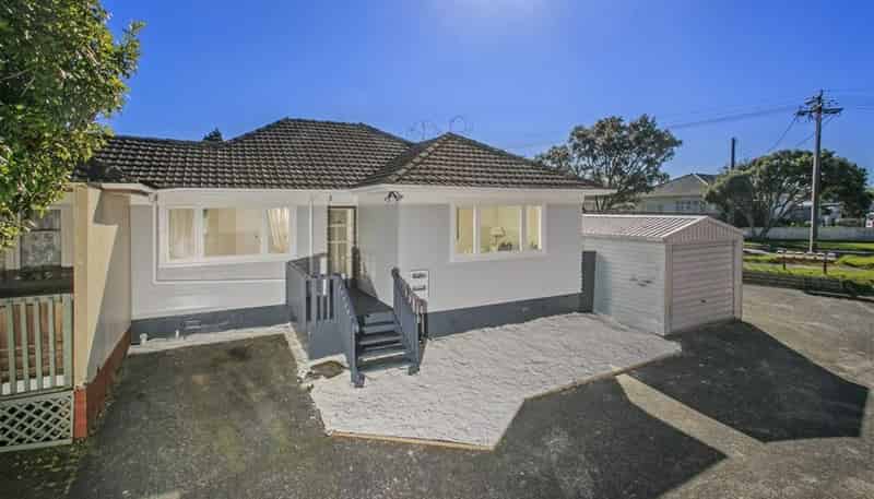 24 Reid road, New Lynn