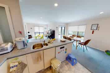 1 Warwick Place, Springvale