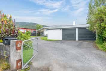 5 The Strand, Wainuiomata
