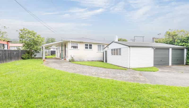 5 The Strand, Wainuiomata