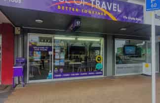 Retail for lease with carparks in Browns Bay