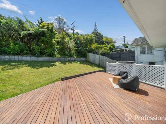 10 Major Drive, Kelson