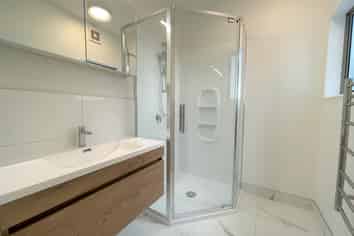 1/2 Hazel Avenue, Mount Roskill