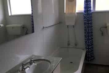 2/5 Doyle Street, Blaketown