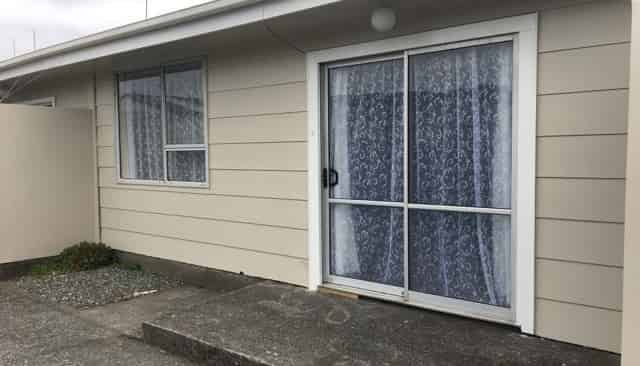 2/5 Doyle Street, Blaketown