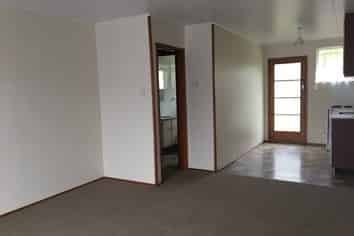 2/5 Doyle Street, Blaketown