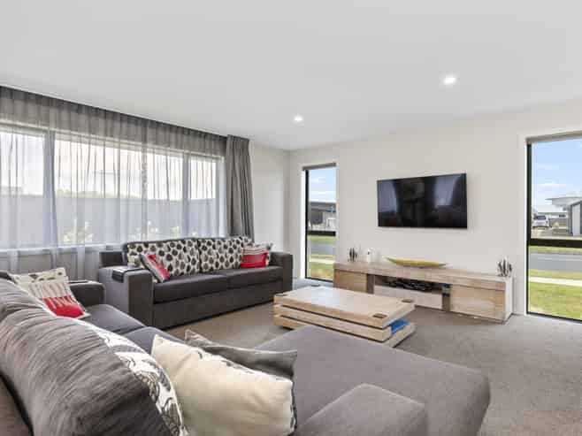 130 Harakeke Drive, Taupo